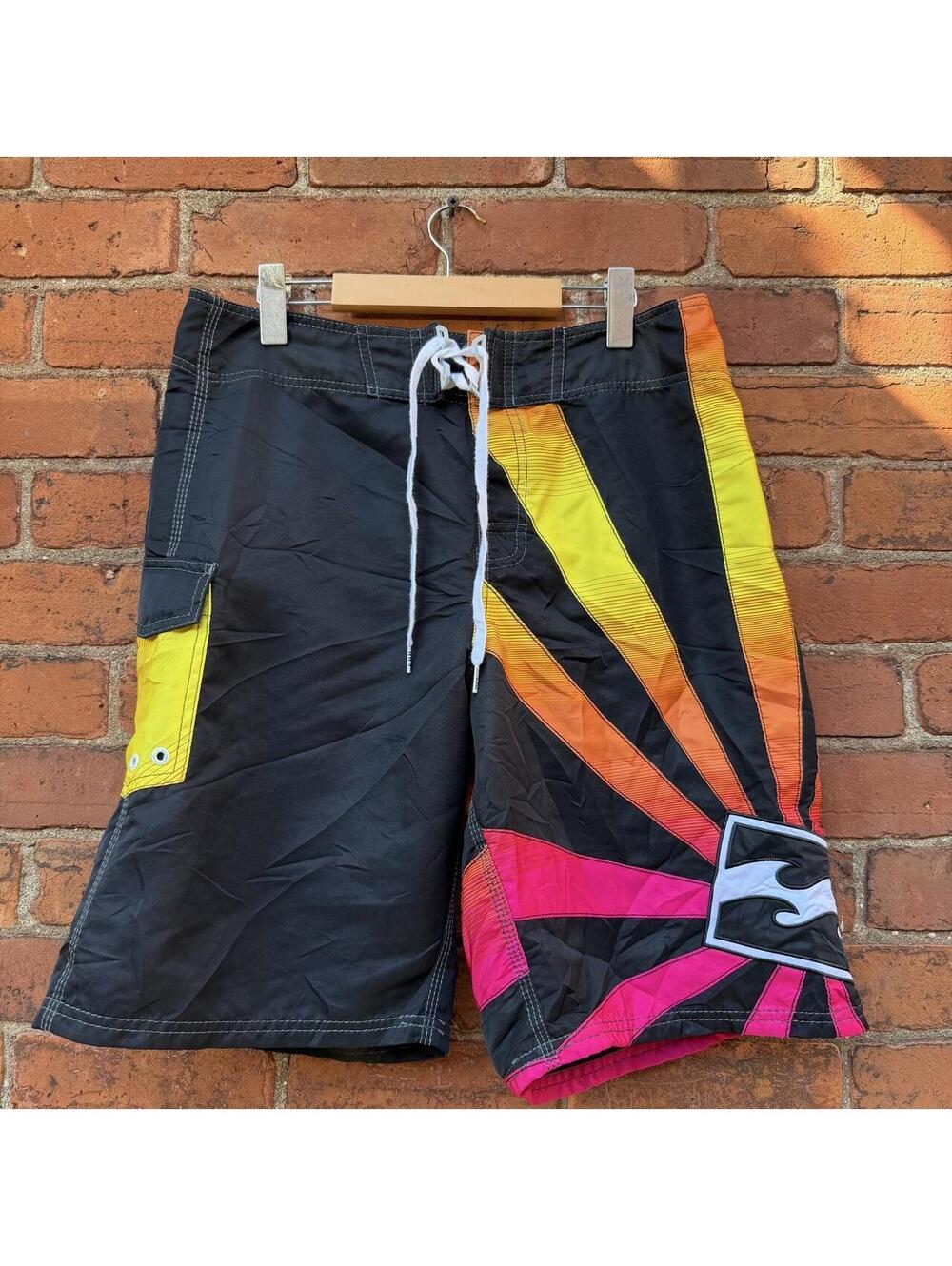 Vintage billabong rising sun board shorts 00s 34 Y2K
